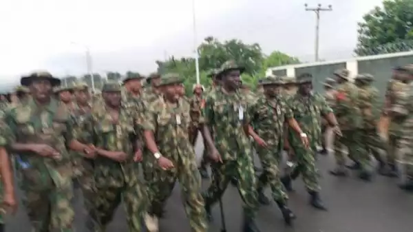 Chief Of Army Staff, Buratai In Early Morning Jogging Exercise With Soldiers [See Photos]